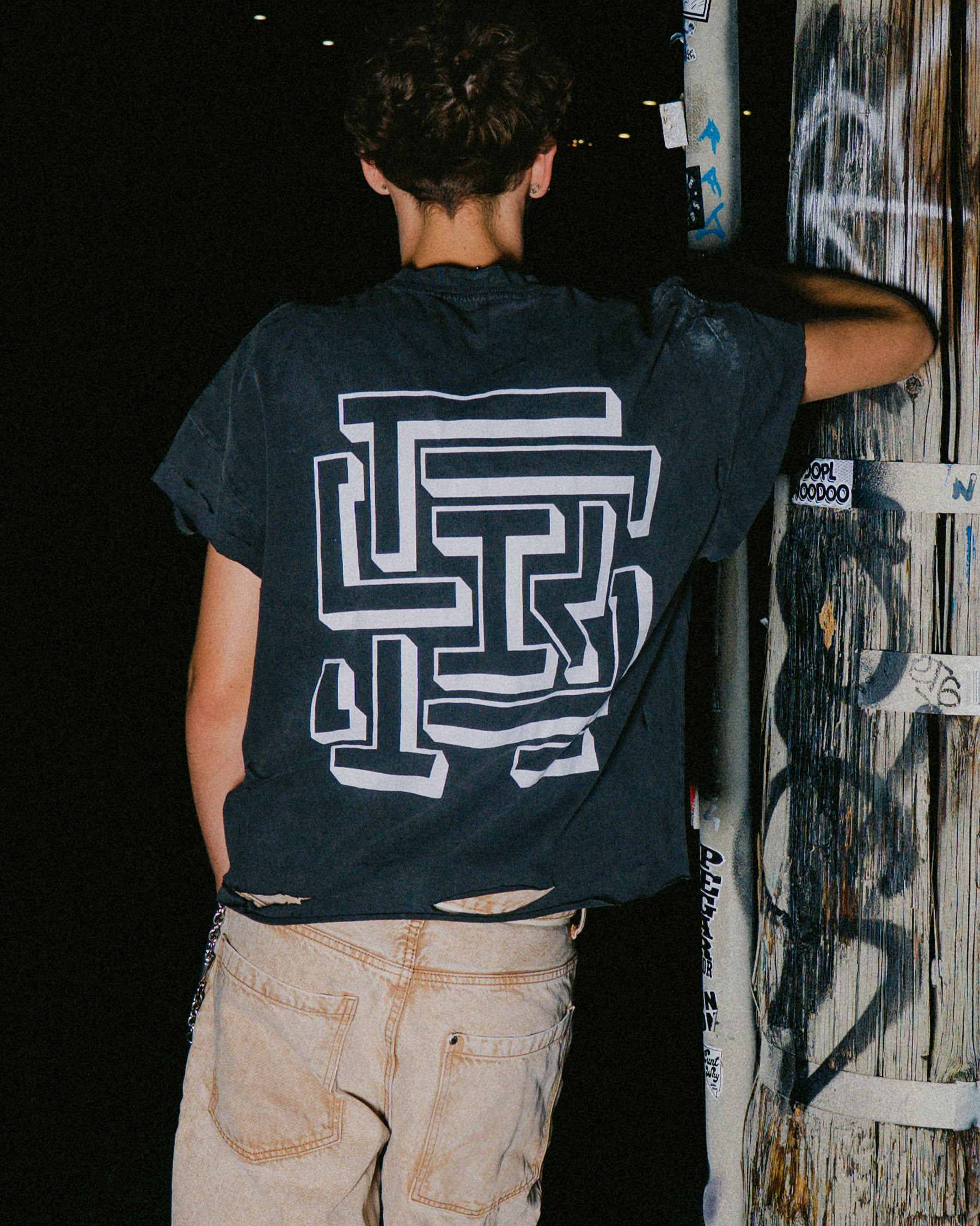 RIS Signature Sleeveless Tee